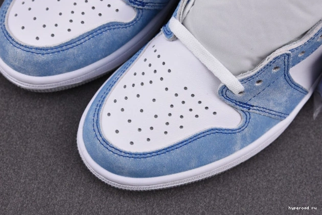 555088-402 High 1 OG Retro Royal Hyper Jordan 0630